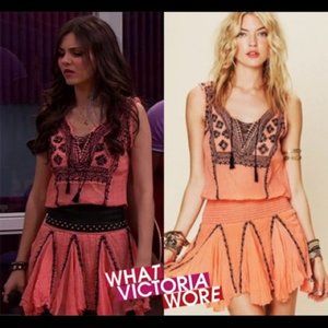 FREE PEOPLE FEZ MINI DRESS AS SEEN ON VICTORIOUS! Sz M Coral Peach